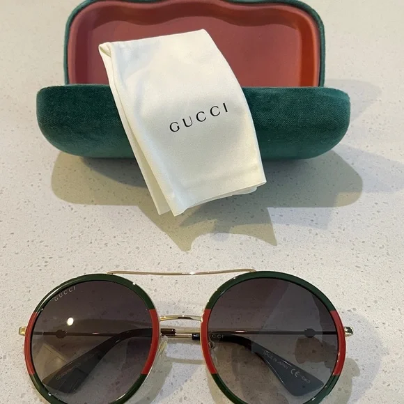 Gucci | Accessories | Brand New Round Gucci Sunglasses  display picture 2